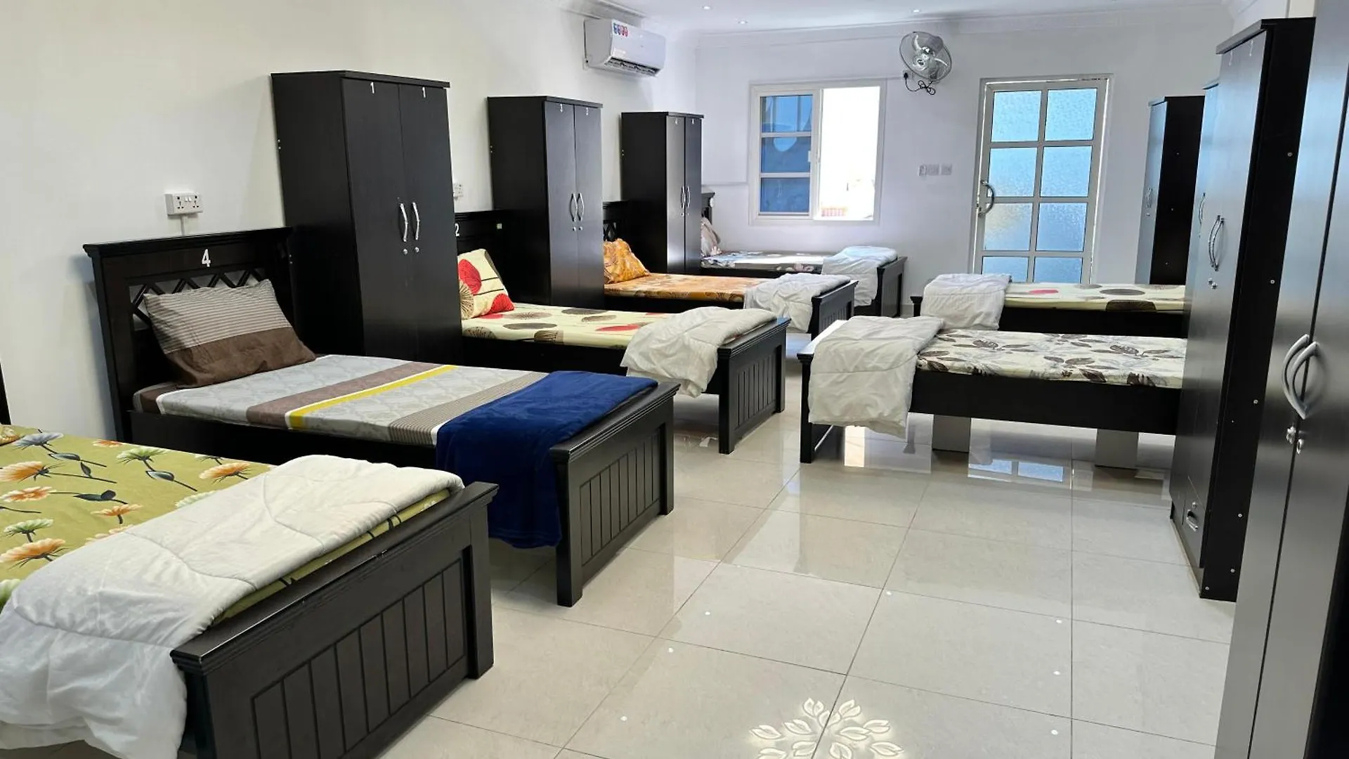 International Abu Dhabi Hostel 0*,