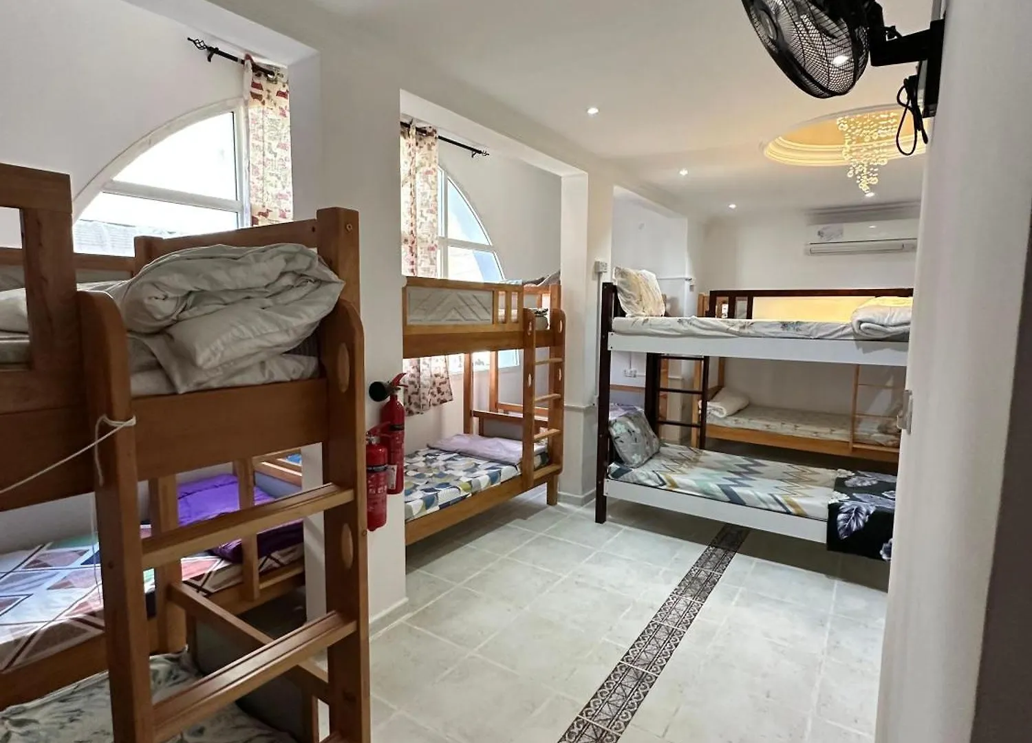 Guest house International Abu Dhabi Hostel