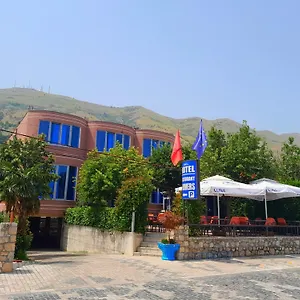 hotel-restaurant-univers.albaniahotels.org/