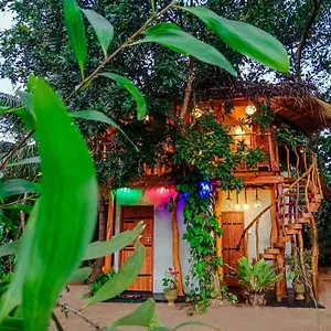 villa-banda-eco.kandyhotelsnow.com/