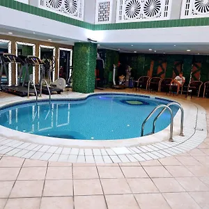 queens-hotel.dubaihotelsoffers.com/