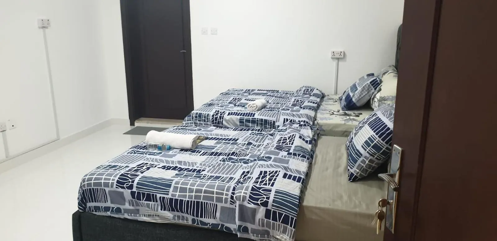 Πανσιόν International Abu Dhabi Hostel